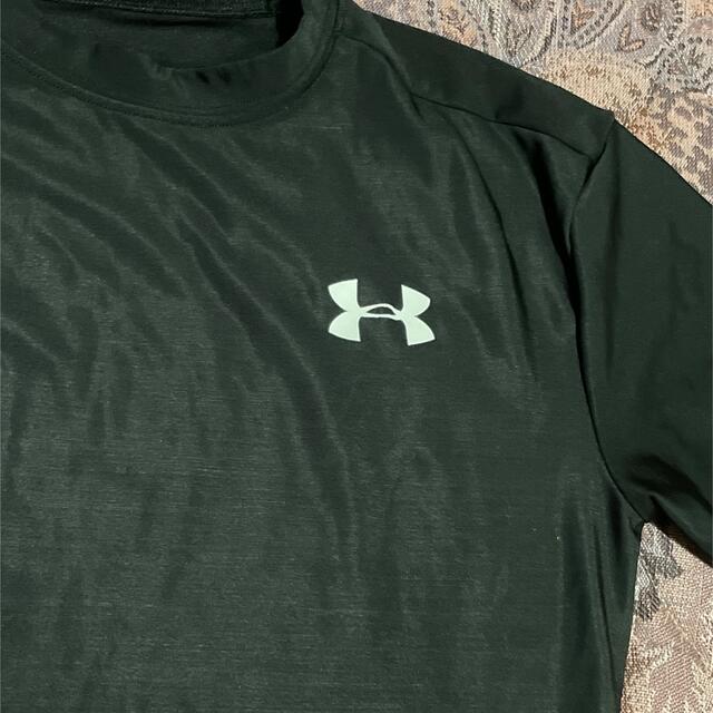 UNDER ARMOUR(アンダーアーマー)のアンダーアーマー　インナーシャツ スポーツ/アウトドアのトレーニング/エクササイズ(トレーニング用品)の商品写真