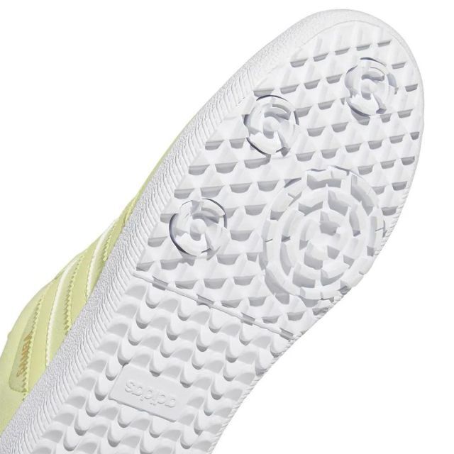 adidas(アディダス)の【即納】27.0cm アディダス 限定モデル サンバ 黄色 ゴルフシューズ スポーツ/アウトドアのゴルフ(シューズ)の商品写真