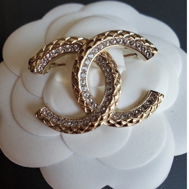 シャネル chanel ブローチ-