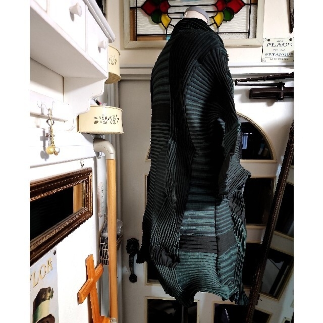 ISSEY MIYAKE - 美品 ISSEY MIYAKE イッセイミヤケ スチーム 変形
