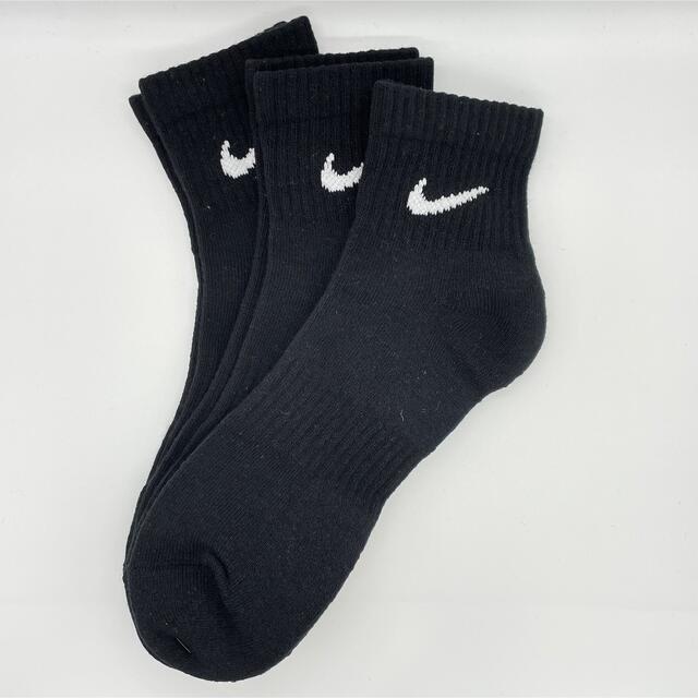 NIKE(ナイキ)のNIKEエブリデイクッションクォーターソックス6足セット メンズのレッグウェア(ソックス)の商品写真