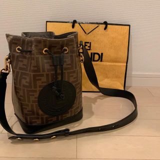 フェンディ ショルダーバッグ(レディース)の通販 4,000点以上 | FENDI ...