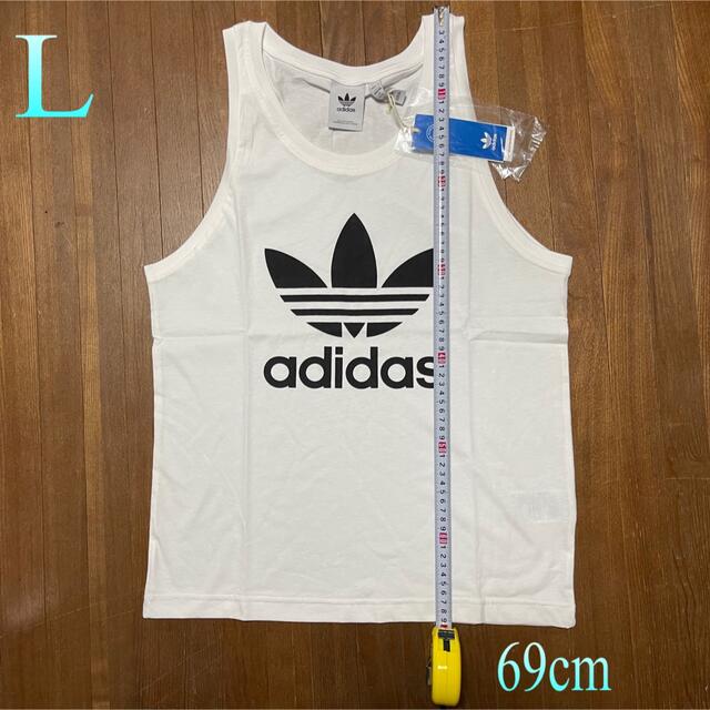 adidas(アディダス)のadidas人気胸ビッグロゴ未使用品タンクトップ(L) メンズのトップス(タンクトップ)の商品写真