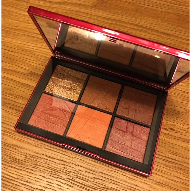 NARS(ナーズ)の【よち227様専用】NARS❁ハイプロファイルチークパレット コスメ/美容のベースメイク/化粧品(チーク)の商品写真