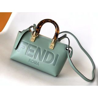 フェンディ ショルダーバッグ(レディース)の通販 4,000点以上 | FENDI ...