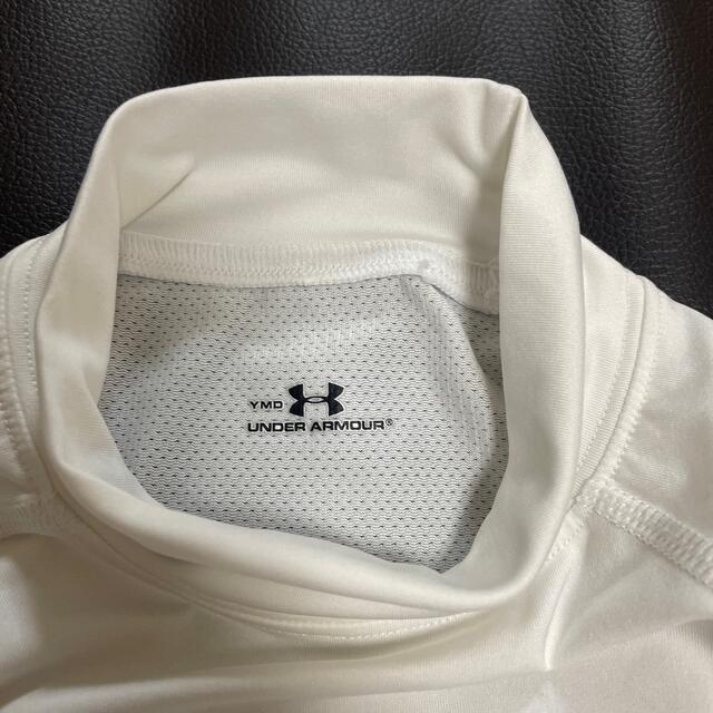 UNDER ARMOUR(アンダーアーマー)のアンダーアーマー　スポーツインナー　YMDサイズ130〜140 スポーツ/アウトドアのトレーニング/エクササイズ(トレーニング用品)の商品写真