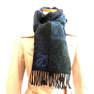 熱い販売 【極美品】マフラー ロエベアナグラム - fonotecanacional.gob.mx
