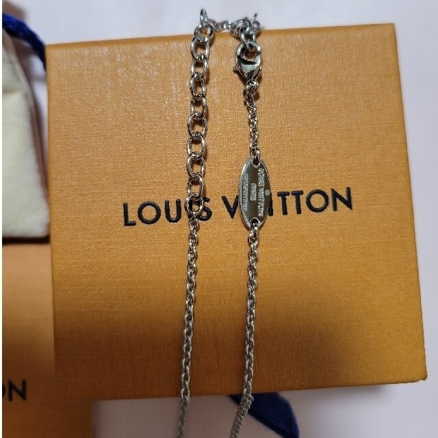 LOUIS VUITTON - 新品未使用 LOUIS VUITTON ルイヴィトン エセンシャル