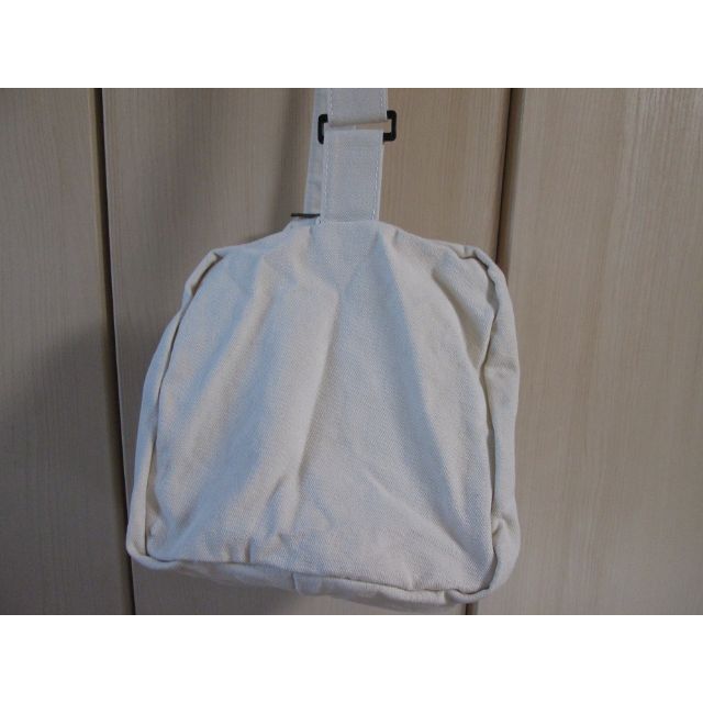 ショルダーバッグ ニュースペーパーバッグ キャンバス ホワイト 収納 カジュアル メンズのバッグ(ショルダーバッグ)の商品写真