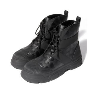 デシグアル(DESIGUAL)の新品✨未使用‼️定価19,900円　デシグアル　ブーツ　ブラック　大特価‼️(ブーツ)