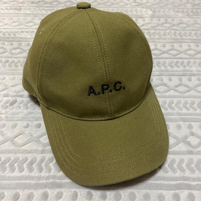 A.P.C(アーペーセー)のA.P.C キャップ　カーキ レディースの帽子(キャップ)の商品写真