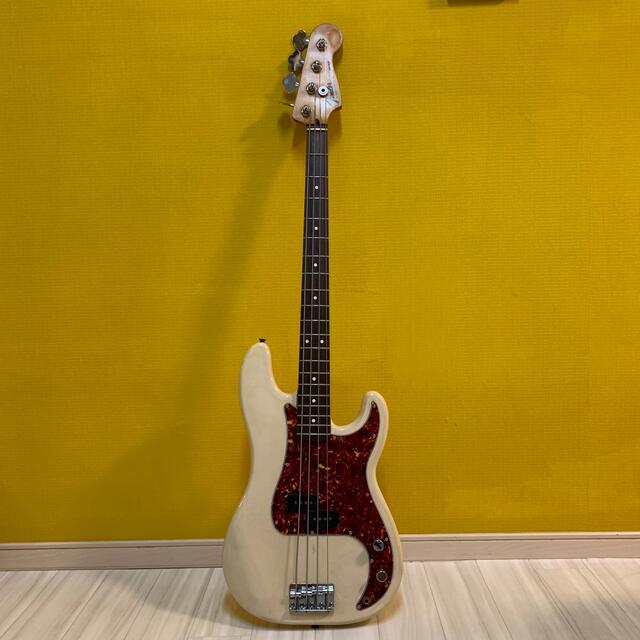 SQUIER Fender ベース　メイドインメキシコ