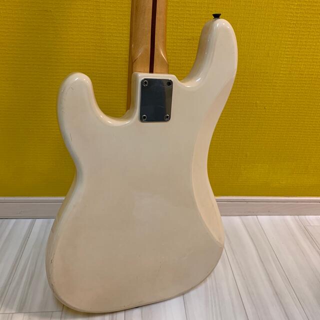 Fender(フェンダー)のSQUIER Fender ベース　メイドインメキシコ　 楽器のベース(エレキベース)の商品写真