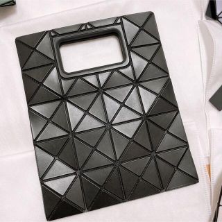 バオバオイッセイミヤケ(BaoBaoIsseyMiyake)の【新品】BAOBAOイッセイミヤケ2022年5月限定商品ボッカ マット ブラック(トートバッグ)