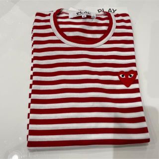 コムデギャルソン(COMME des GARCONS)の【新品】プレイコムデギャルソン  ボーダーロンT レッド レディースMサイズ(Tシャツ(長袖/七分))