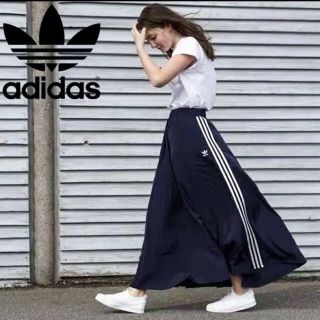 アディダス(adidas)のadidas ロングスカート(ロングスカート)