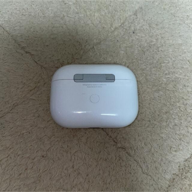 Apple(アップル)のair pods pro充電ケース スマホ/家電/カメラのオーディオ機器(ヘッドフォン/イヤフォン)の商品写真