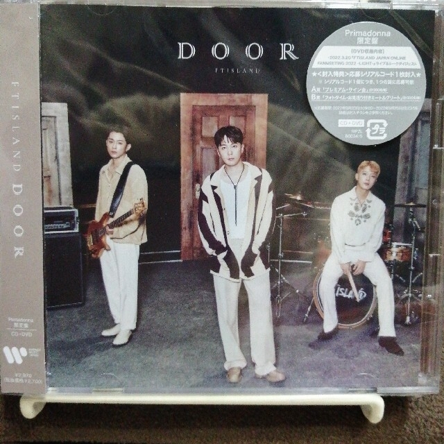 FTISLAND(エフティーアイランド)のFTISLAND　DOOR(シングル)　Purimadonna盤 エンタメ/ホビーのCD(K-POP/アジア)の商品写真