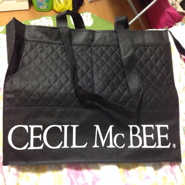 CECIL McBEE(セシルマクビー)の新品★セシルマクビーのショップ袋★中 その他のその他(その他)の商品写真