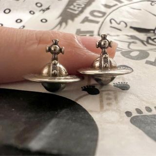 Vivienne Westwood(ピアス(両耳用))のフリマアイテム一覧 Vivienne Westwood(ピアス(両耳用))のフリマアイテム一覧