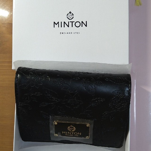 MINTON(ミントン)のMINTON　財布　新品未使用　箱付 レディースのファッション小物(財布)の商品写真