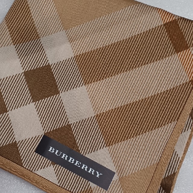 BURBERRY(バーバリー)の値下げ📌バーバリー☆大判ハンカチ レディースのファッション小物(ハンカチ)の商品写真