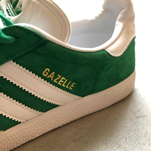 adidas(アディダス)のadidas アディダス GAZELLE ガゼル BB5477 メンズの靴/シューズ(スニーカー)の商品写真