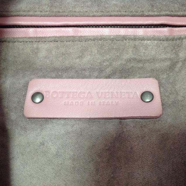 Bottega Veneta(ボッテガヴェネタ)のボッテガヴェネタ ハンドバッグ B04216105E レディースのバッグ(ハンドバッグ)の商品写真