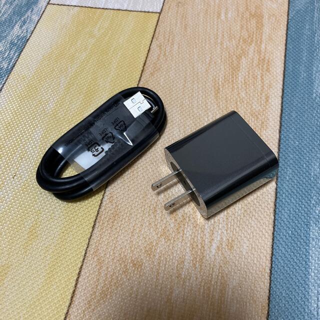 AC USB充電ケーブル スマホ/家電/カメラのスマートフォン/携帯電話(バッテリー/充電器)の商品写真