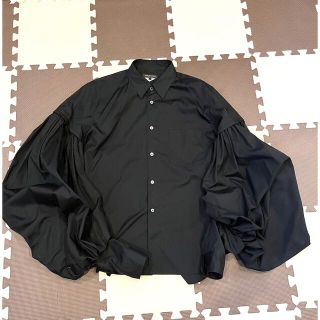 コムデギャルソンオムプリュス(COMME des GARCONS HOMME PLUS)の【クーポン❣️】コムデギャルソン オムプリュス デザインシャツ s(シャツ)