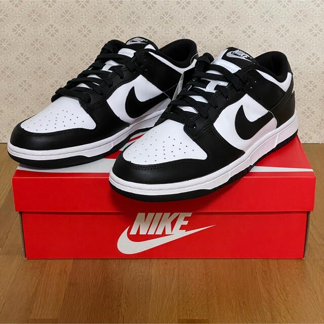 NIKE DUNK LOW RETRO PANDA