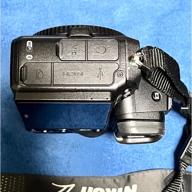 Nikon(ニコン)のNIKON Z5 ボディのみ　替バッテリー付 スマホ/家電/カメラのカメラ(ミラーレス一眼)の商品写真