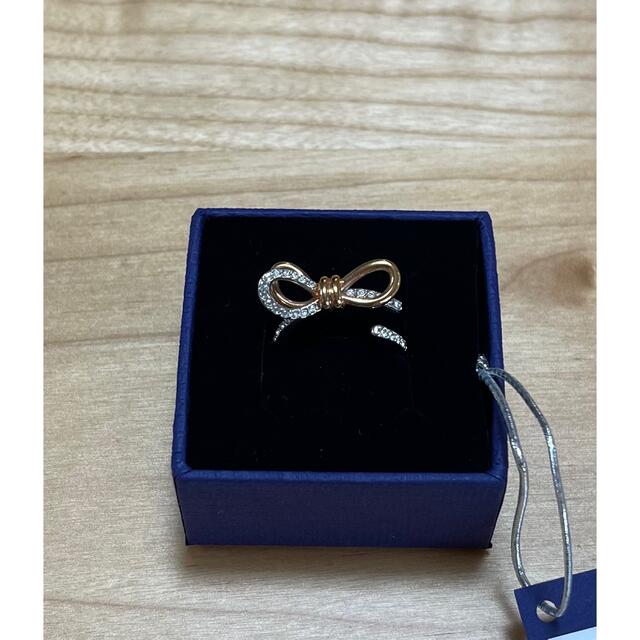 SWAROVSKI(スワロフスキー)のスワロフスキー　Lifelong Bow リング レディースのアクセサリー(リング(指輪))の商品写真