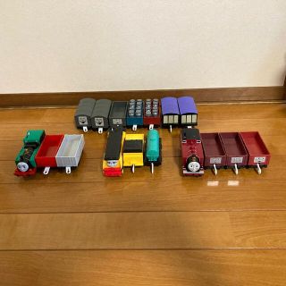 タカラトミー(Takara Tomy)のトーマス　3台セット(電車のおもちゃ/車)