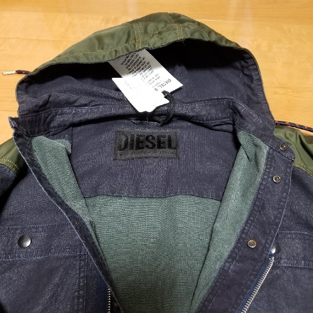 DIESEL(ディーゼル)の早い者勝ち❗ DIESEL ディーゼル ナイロン 組み合わせ コート ジャケット メンズのジャケット/アウター(マウンテンパーカー)の商品写真