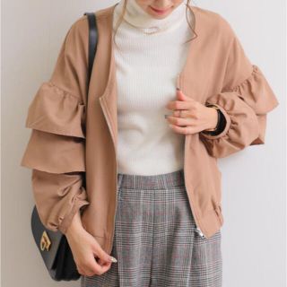 ナチュラルクチュール(natural couture)のダブルフリル袖ブルゾン　natural couture(ブルゾン)