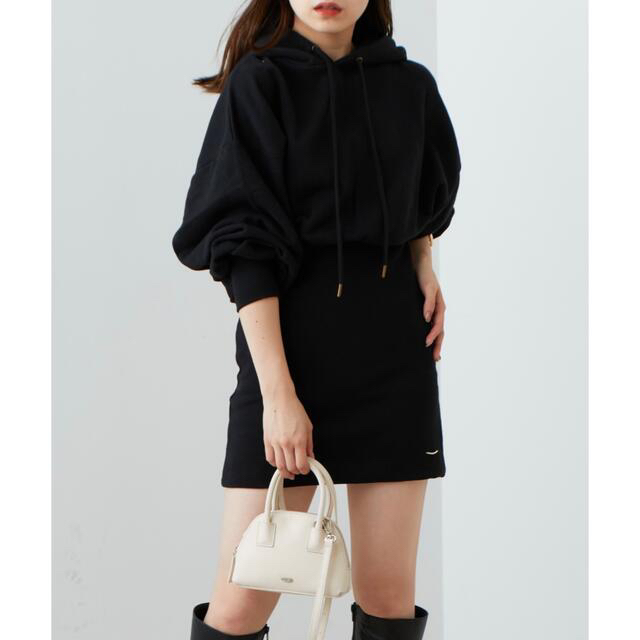2022AW】フードスウェットリブミニワンピ Chico www.barakudabend.rs