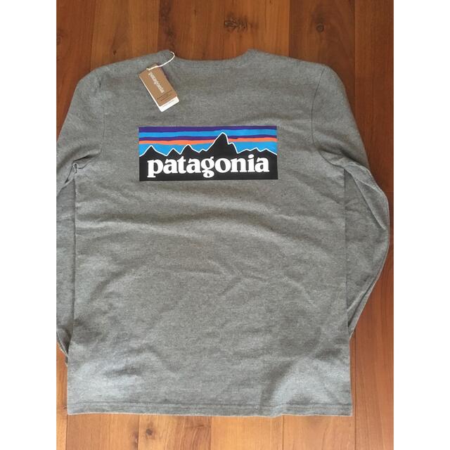 patagonia(パタゴニア)の【新品】Patagonia ロングTシャツ レディースのトップス(Tシャツ(長袖/七分))の商品写真