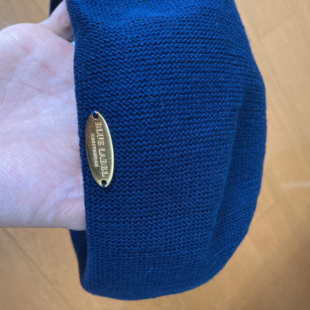 BLUE LABEL CRESTBRIDGE(ブルーレーベルクレストブリッジ)のblue label 新品　ベレー帽　ニット　帽子　ネイビー レディースの帽子(ハンチング/ベレー帽)の商品写真