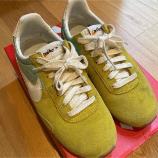 ナイキ(NIKE)の【最終価格】NIKE/ナイキ／プリモントリオールレーサー／ミント×ゴールド(スニーカー)