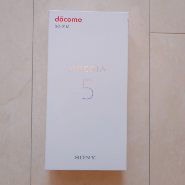 SONY(ソニー)のSONY Xperia 5 SO-01M Grey 空き箱 外箱 スマホ/家電/カメラのスマートフォン/携帯電話(その他)の商品写真