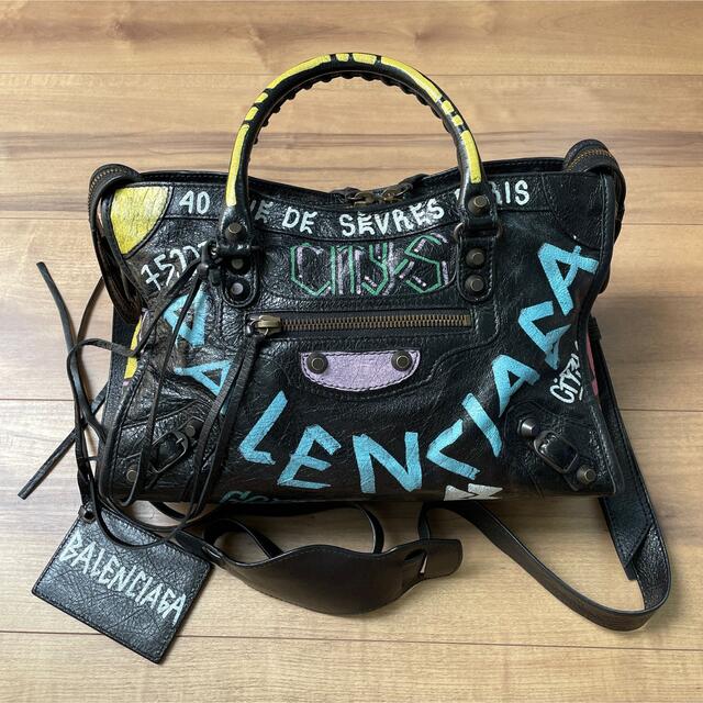 Balenciaga - バレンシアガ グラフィティ クラシックシティSの通販 by ...