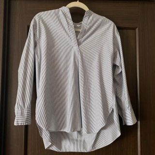 ユニクロ(UNIQLO)の☆UNIQLO☆  〜エクストラファインコットンスタンドカラーシャツ（長袖)〜(シャツ/ブラウス(長袖/七分))