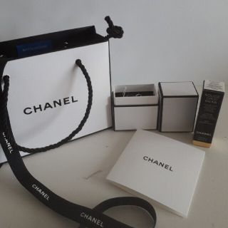 シャネル(CHANEL)のCHANEL COCO BAUME ホワイトリップ💄(リップケア/リップクリーム)