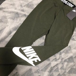 ナイキ(NIKE)のNIKEレギンス新品・未使用品☆送料込み☆(レギンス/スパッツ)