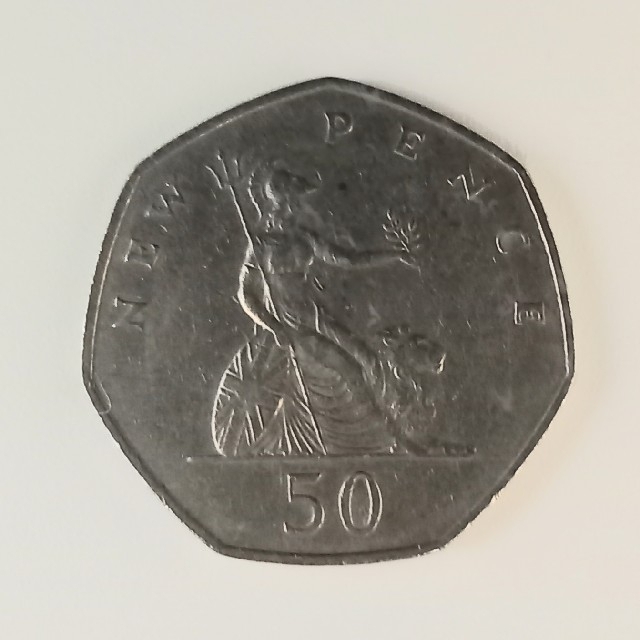 エリザベス女王 50 ペンス NEW PENCE イギリス 1969年の通販 by