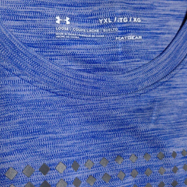 UNDER ARMOUR(アンダーアーマー)のUNDER ARMOR Tシャツ キッズ/ベビー/マタニティのキッズ服男の子用(90cm~)(Tシャツ/カットソー)の商品写真