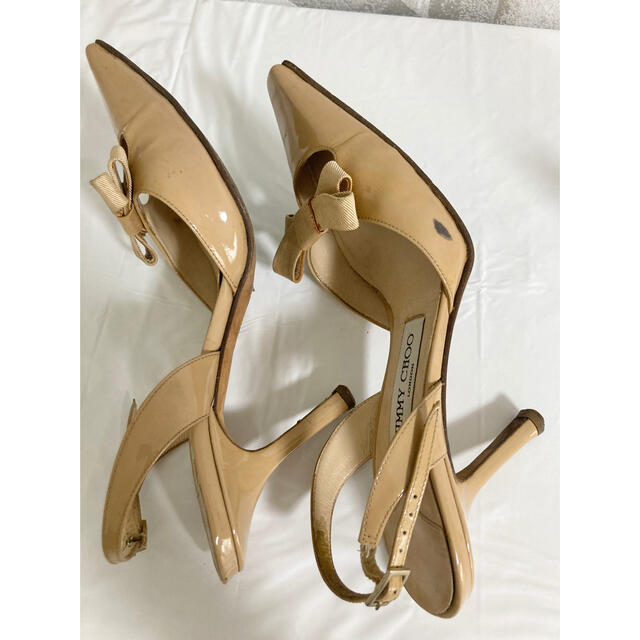 JIMMY CHOO(ジミーチュウ)の【良品】JIMMY CHOO ジミーチュウ ヒール  サイズ35 ベージュ レディースの靴/シューズ(ハイヒール/パンプス)の商品写真