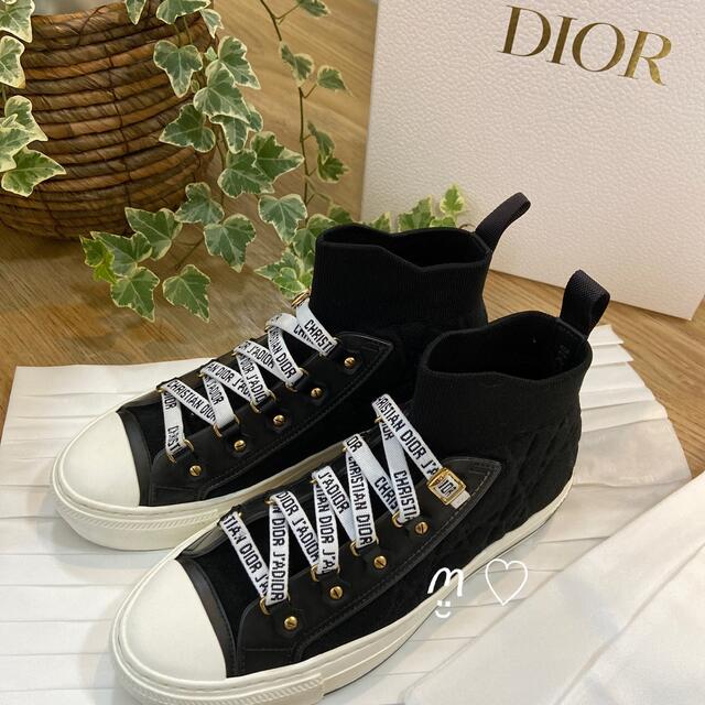 Dior(ディオール)のディオール　WALKI'N' DIORスニーカー 35.5 22.5cm　現行品 レディースの靴/シューズ(スニーカー)の商品写真