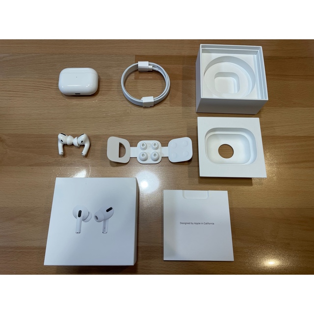 有マイクApple AirPods Pro(エアポッド) MWP22J/A